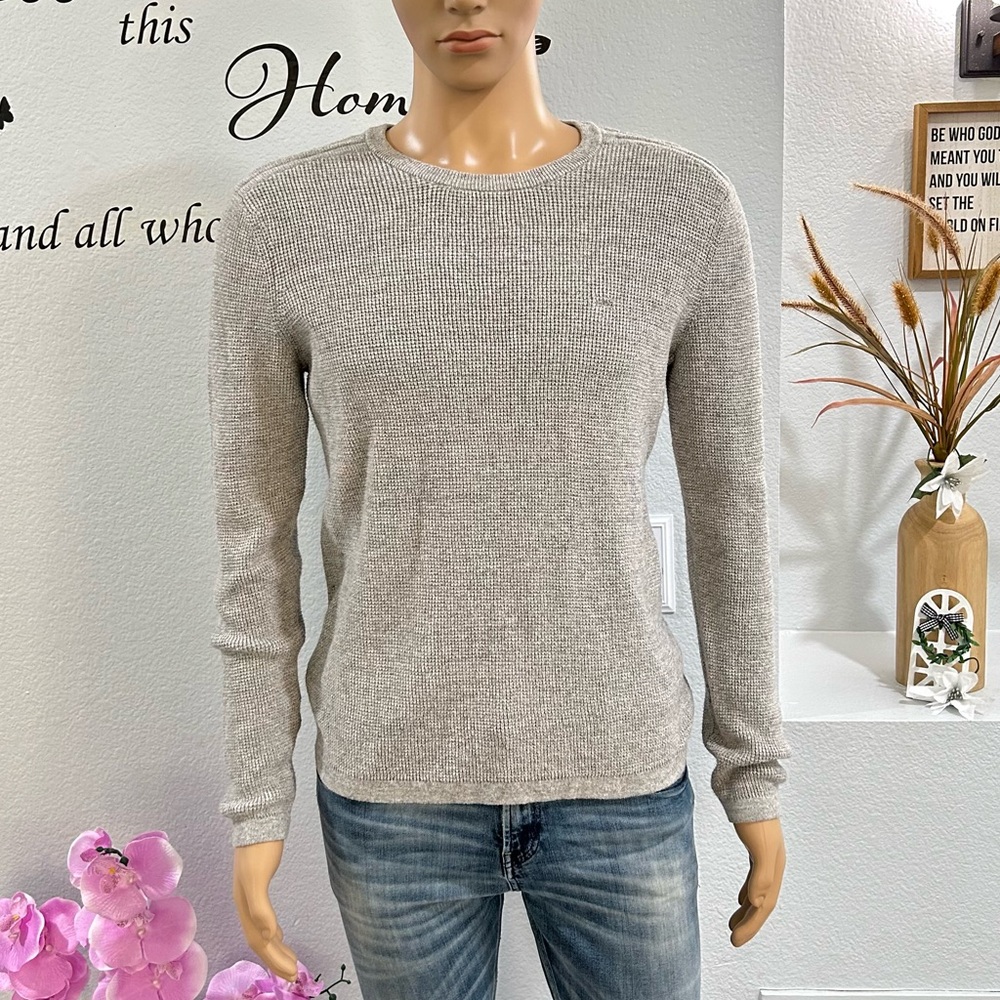 EUC Michael Kors Men’s Gray Knit Sweater Size M Medium Long Sleeve Crew Neck